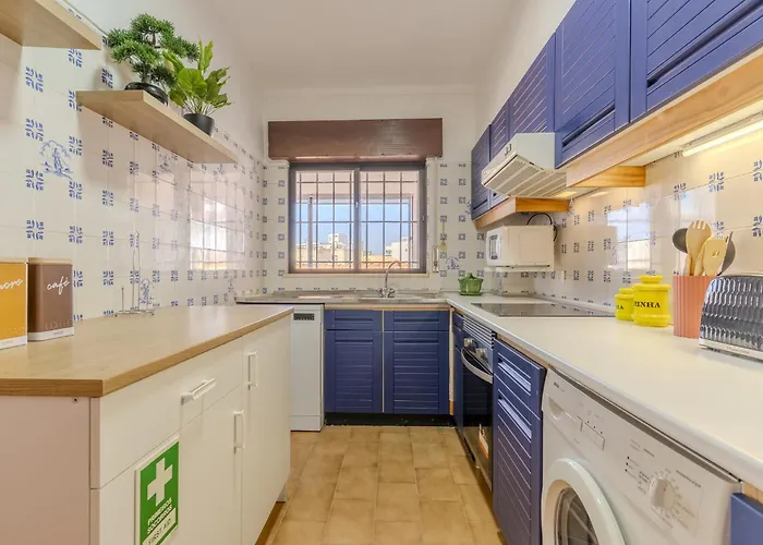 #333 T2 Edificio Domino By Holidays *