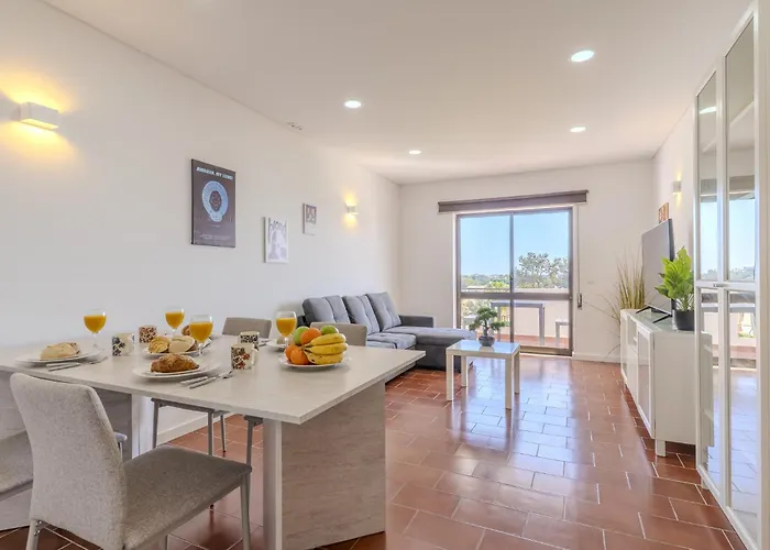 #333 T2 Edificio Domino By Holidays