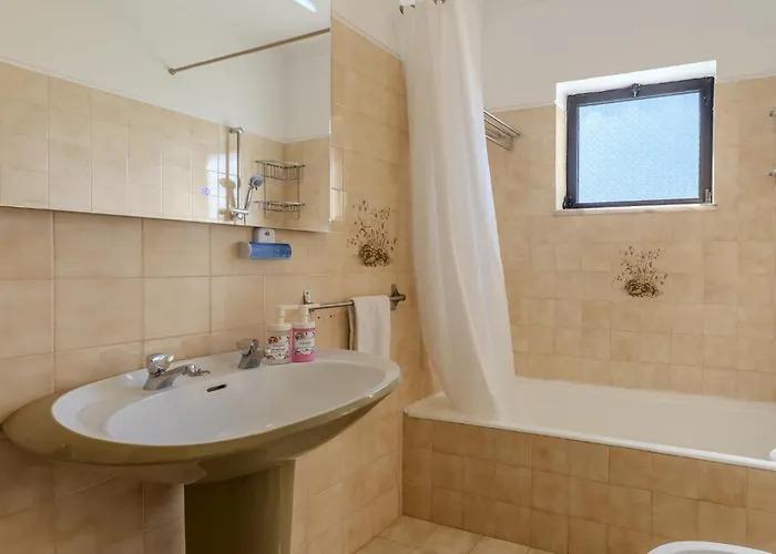 #333 T2 Edificio Domino By Holidays Apartment Albufeira