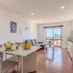 #333 T2 Edificio Domino By Holidays